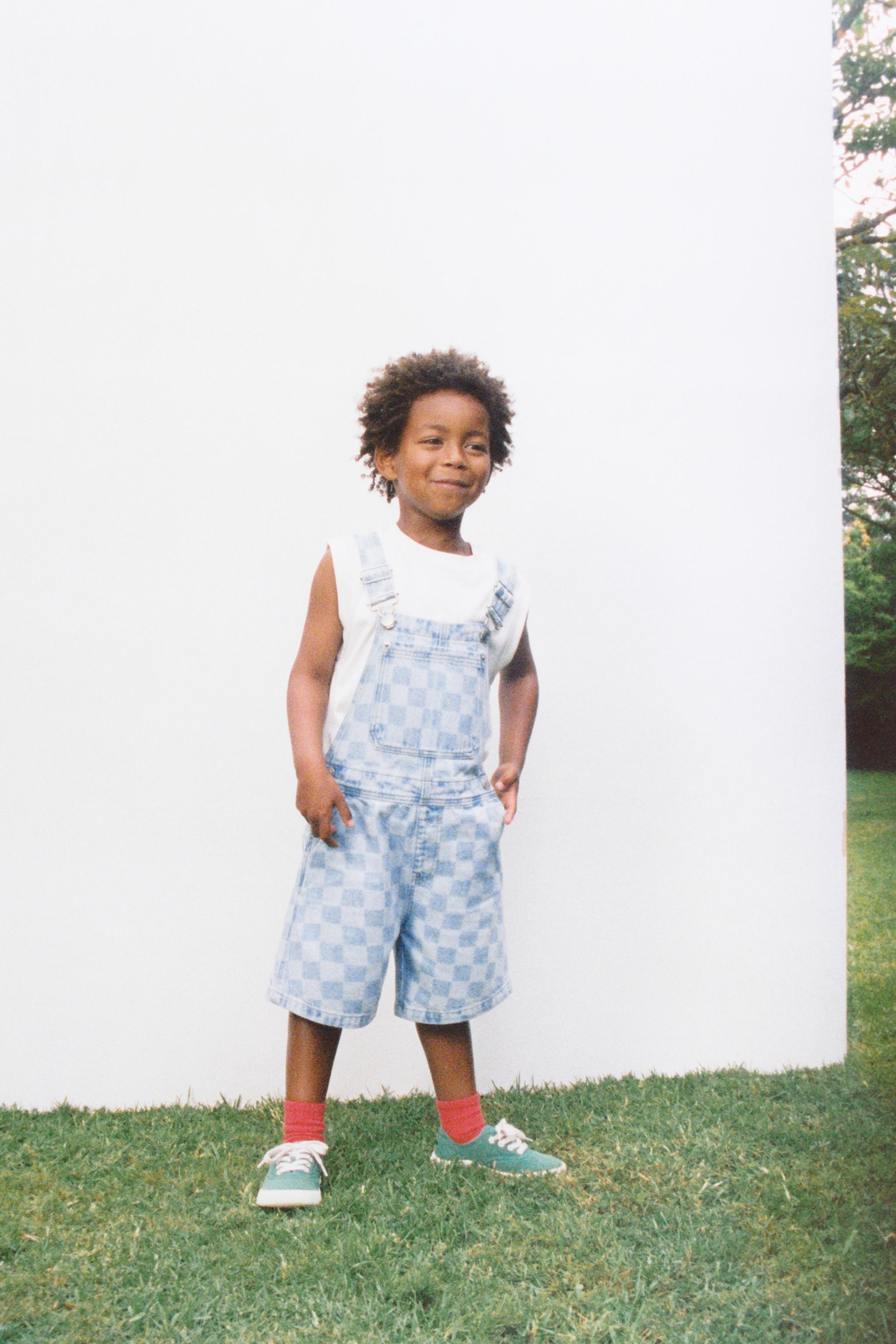 CHECKERBOARD DENIM OVERALL SHORTS